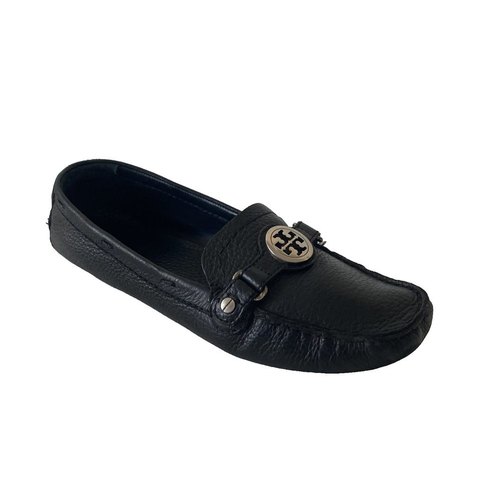 Tory Burch Tumbled Leather Black Loafer Moc Toe Round Silver Logo Flat Slip On 8